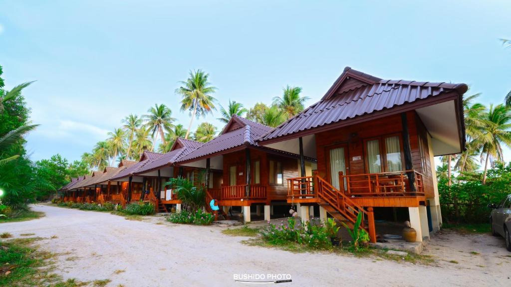 Baanchaylay Resort Khanom Zimmer foto